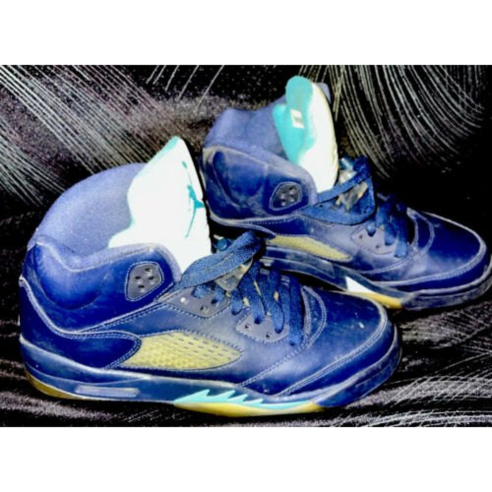 2015 Nike Air Jordan Retro 5 Hornets BG Navy/Turquoise 440888-405 Size 6.5 EUC